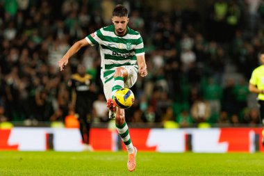 Goncalo Inacio, Liga Portekiz maçı sırasında Estadio Jose Alvalade 'deki Sporting CP ve Alverca FC takımları arasında görüldü (Maciej Rogowski / Ball Raw Images)