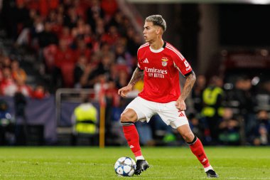 Enzo Barrenechea SL Benfica ve Bayer 04 Leverkusen (Maciej Rogowski / Ball Raw Images) arasındaki Şampiyonlar Ligi faz maçında görüldü.)