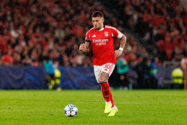 Nicolas Otamendi SL Benfica ve Bayer 04 Leverkusen (Maciej Rogowski / Ball Raw Images) arasındaki Şampiyonlar Ligi faz maçında görüldü)