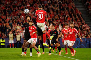 Nicolas Otamendi SL Benfica ve Bayer 04 Leverkusen (Maciej Rogowski / Ball Raw Images) arasındaki Şampiyonlar Ligi faz maçında görüldü)
