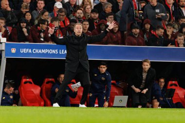 Mark Flekken SL Benfica ve Bayer 04 Leverkusen (Maciej Rogowski / Ball Raw Images) arasındaki Şampiyonlar Ligi faz maçında görüldü)