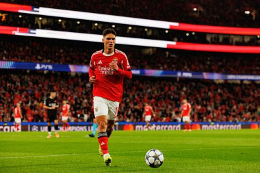 Georgiy Sudakov SL Benfica ve Bayer 04 Leverkusen (Maciej Rogowski / Ball Raw Images) arasındaki Şampiyonlar Ligi faz maçında görüldü)