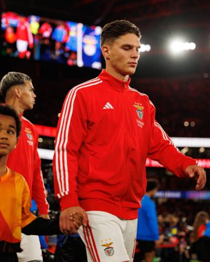 Georgiy Sudakov SL Benfica ve Bayer 04 Leverkusen (Maciej Rogowski / Ball Raw Images) arasındaki Şampiyonlar Ligi faz maçında görüldü)
