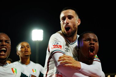 Jovane Cabral, Joao Kikas ve Sidny Lopes Cabral, Estadio Belediyesi Rio Maior 'daki (Maciej Rogowski / Ball Raw Images) Casa Pia ve CF Estrela Amadora takımları arasında oynanan Liga Portekiz maçında gol attıktan sonra kutlama yaparken görüldü.)