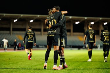 Cassiano ve Iyad Mohamed, Estadio Belediyesi Rio Maior 'daki (Maciej Rogowski / Ball Raw Images) Casa Pia ve CF Estrela Amadora takımları arasında oynanan Liga Portekiz maçında gol attıktan sonra kutlama yaparken görüldü.)