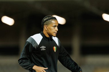 Oumar Ngom, Liga Portekiz maçı sırasında Estadio Belediyesi Rio Maior 'da Casa Pia ve CF Estrela Amadora takımları arasında görüldü (Maciej Rogowski / Ball Raw Images)