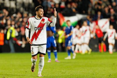 Andrei Ratiu UEFA Konferans Ligi faz oyunu sırasında Rayo Vallecano ve Lech Poznan (Maciej Rogowski / Ball Raw Images) takımları arasında görüldü)