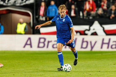 Michal Gurgul UEFA Konferans Ligi faz oyunu sırasında Rayo Vallecano ve Lech Poznan (Maciej Rogowski / Ball Raw Images) takımları arasında görüldü)