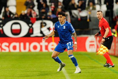 Luis Palma UEFA Konferans Ligi faz oyunu sırasında Rayo Vallecano ve Lech Poznan (Maciej Rogowski / Ball Raw Images) takımları arasında görüldü)