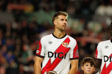 Florian Lejeune, Rayo Vallecano ve Lech Poznan (Maciej Rogowski / Ball Raw Images) takımları arasında oynanan UEFA Konferans Ligi faz oyunu sırasında görüldü)