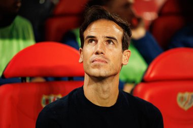 Inigo Perez, Rayo Vallecano ve Lech Poznan (Maciej Rogowski / Ball Raw Images) takımları arasında oynanan UEFA Konferans Ligi faz oyunu sırasında görüldü)