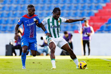 Lincoln ve Nelson Abbey, Liga Portekiz maçı sırasında FC Alverca ve Rio Ave FC (Maciej Rogowski / Ball Raw Images) takımları arasında görüldü.)