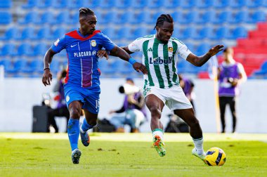 Lincoln ve Nelson Abbey, Liga Portekiz maçı sırasında FC Alverca ve Rio Ave FC (Maciej Rogowski / Ball Raw Images) takımları arasında görüldü.)