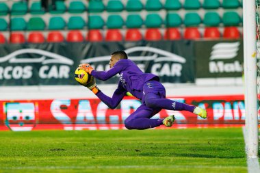 Kaique Pereira, CF Estrela Amadora ve CD Nacional (Maciej Rogowski / Ball Raw Images) takımları arasında Liga Portekiz maçında görüldü.)