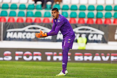 Kaique Pereira, CF Estrela Amadora ve CD Nacional (Maciej Rogowski / Ball Raw Images) takımları arasında Liga Portekiz maçında görüldü.)