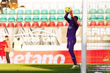 Kaique Pereira, CF Estrela Amadora ve CD Nacional (Maciej Rogowski / Ball Raw Images) takımları arasında Liga Portekiz maçında görüldü.)