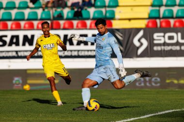 Liga Portekiz maçında CF Estrela Amadora ve CD Nacional (Maciej Rogowski / Ball Raw Images) takımları arasında görülen Renan Ribeiro)