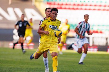 Bernardo Schappo ve Jesus Ramirez Liga Portekiz maçı sırasında CF Estrela Amadora ve CD Nacional (Maciej Rogowski / Ball Raw Images)