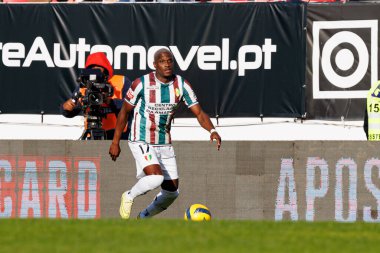 Jefferson Encada, Liga Portekiz maçı sırasında CF Estrela Amadora ve CD Nacional (Maciej Rogowski / Ball Raw Images) takımları arasında görüldü.)