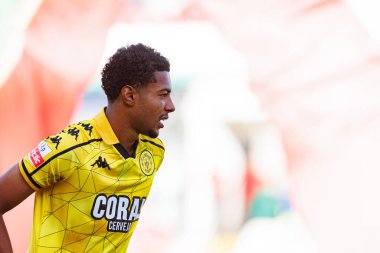 Matheus Dias Liga Portekiz maçı sırasında CF Estrela Amadora ve CD Nacional (Maciej Rogowski / Ball Raw Images) takımları arasında görüldü)