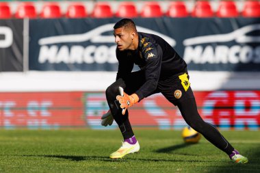 Kaique Pereira, CF Estrela Amadora ve CD Nacional (Maciej Rogowski / Ball Raw Images) takımları arasında Liga Portekiz maçında görüldü.)