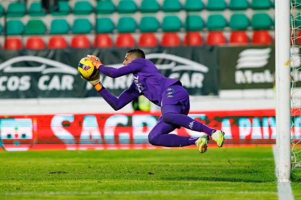 Kaique Pereira, CF Estrela Amadora ve CD Nacional (Maciej Rogowski / Ball Raw Images) takımları arasında Liga Portekiz maçında görüldü.)