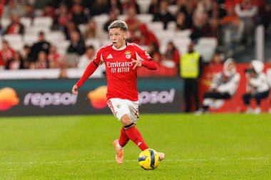 Gianluca Prestianni, Liga Portekiz maçı sırasında SL Benfica ve Casa Pia AC (Maciej Rogowski / Ball Raw Images)