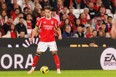 Amar Dediç, SL Benfica ile Casa Pia AC (Maciej Rogowski / Ball Raw Images) arasında oynanan Liga Portekiz maçı sırasında görüldü.)