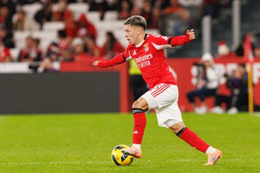 Gianluca Prestianni, Liga Portekiz maçı sırasında SL Benfica ve Casa Pia AC (Maciej Rogowski / Ball Raw Images)