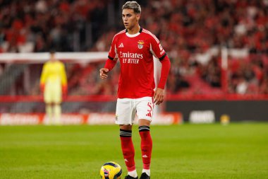 SL Benfica ve Casa Pia AC (Maciej Rogowski / Ball Raw Images) arasında oynanan Liga Portekiz maçında Enzo Barrenechea görüldü)