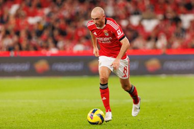 Fredrik Aursnes, Liga Portekiz maçı sırasında SL Benfica ve Casa Pia AC (Maciej Rogowski / Ball Raw Images)