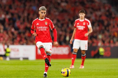 SL Benfica ve Casa Pia AC (Maciej Rogowski / Ball Raw Images) arasında oynanan Liga Portekiz maçında Enzo Barrenechea görüldü)