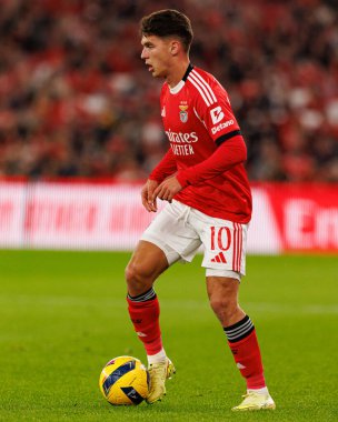 Georgiy Sudakov, Liga Portekiz maçında SL Benfica ve Casa Pia AC (Maciej Rogowski / Ball Raw Images) arasında görüldü)