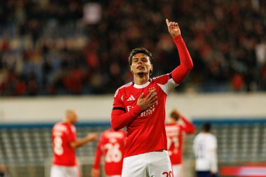 Richard Rios, Atletico CP ve SL Benfica (Maciej Rogowski / Ball Raw Images) takımları arasındaki Taca De Portugal maçında gol attıktan sonra kutlama yaparken görüldü.)