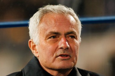 Jose Mourinho Taca De Portugal maçında Atletico CP ve SL Benfica (Maciej Rogowski / Ball Raw Images) takımları arasında görüldü)