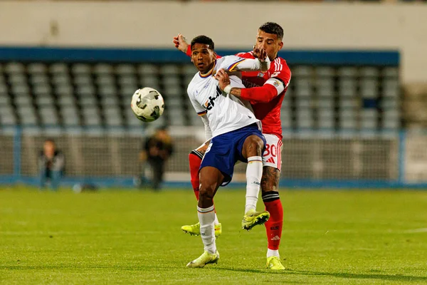 Caio Santana ve Nicolas Otamendi, Taca De Portugal maçında Atletico CP ve SL Benfica (Maciej Rogowski / Ball Raw Images) takımları arasında görüldü.)