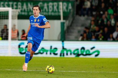 Alvaro Carreras, Elche CF ve Real Madrid FC takımları arasında Estadio Manuel Martinez Valero (Maciej Rogowski / Ball Raw Images) maçında görüldü.)