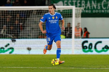 Alvaro Carreras, Elche CF ve Real Madrid FC takımları arasında Estadio Manuel Martinez Valero (Maciej Rogowski / Ball Raw Images) maçında görüldü.)