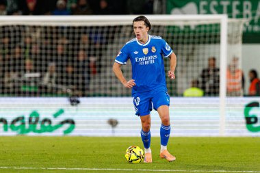 Alvaro Carreras, Elche CF ve Real Madrid FC takımları arasında Estadio Manuel Martinez Valero (Maciej Rogowski / Ball Raw Images) maçında görüldü.)