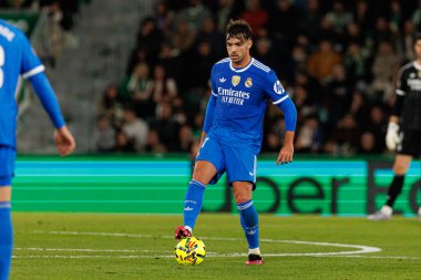 Raul Asencio, Elche CF ve Real Madrid FC takımları arasında Estadio Manuel Martinez Valero (Maciej Rogowski / Ball Raw Images) maçında görüldü.)