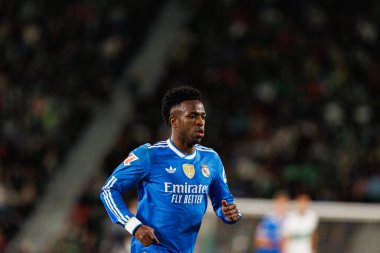 Vinicius Vini Junior, LaLiga EA SPORTS maçında Elche CF ve Real Madrid FC takımları arasında Estadio Manuel Martinez Valero (Maciej Rogowski / Ball Raw Images)