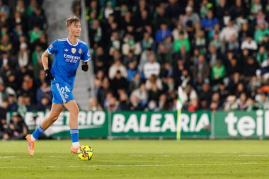 Dean Huijsen, Elche CF ve Real Madrid FC takımları arasında Estadio Manuel Martinez Valero (Maciej Rogowski / Ball Raw Images) maçında görüldü.)
