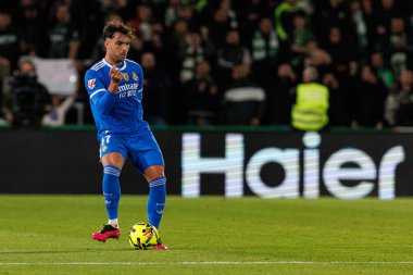 Raul Asencio, Elche CF ve Real Madrid FC takımları arasında Estadio Manuel Martinez Valero (Maciej Rogowski / Ball Raw Images) maçında görüldü.)