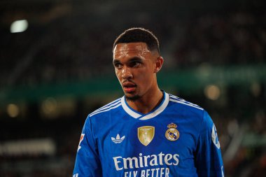 Trent Alexander-Arnold, Elche CF ve Real Madrid FC takımları arasında Estadio Manuel Martinez Valero (Maciej Rogowski / Ball Raw Images) maçında görüldü.)