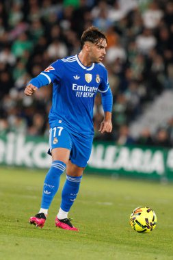 Raul Asencio, Elche CF ve Real Madrid FC takımları arasında Estadio Manuel Martinez Valero (Maciej Rogowski / Ball Raw Images) maçında görüldü.)