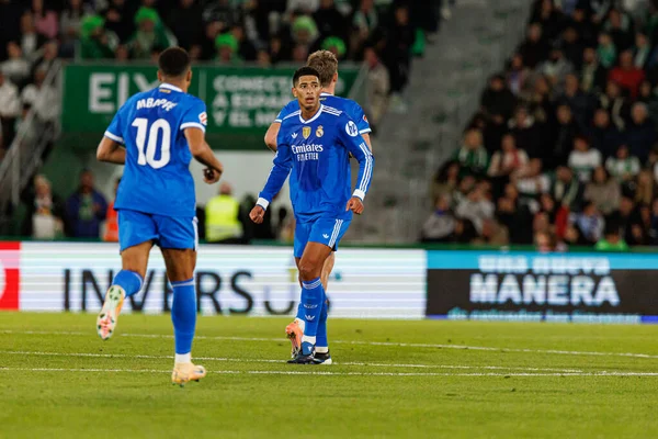 Jude Bellingham, Elche CF ve Real Madrid FC takımları arasında oynanan LaLiga EA SPORTS maçında Estadio Manuel Martinez Valero (Maciej Rogowski / Ball Raw Images)