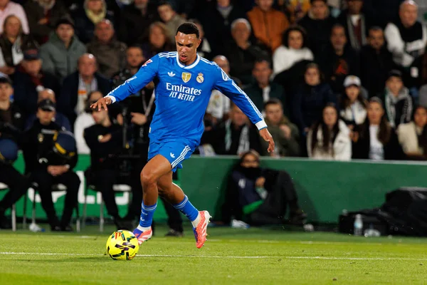 Trent Alexander-Arnold, Elche CF ve Real Madrid FC takımları arasında Estadio Manuel Martinez Valero (Maciej Rogowski / Ball Raw Images) maçında görüldü.)
