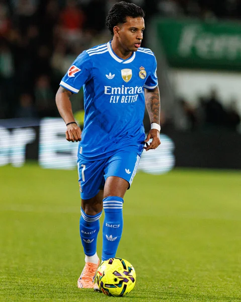 Rodrygo, Elche CF ve Real Madrid FC takımları arasında Estadio Manuel Martinez Valero (Maciej Rogowski / Ball Raw Images) arasında oynanan LaLiga EA SPORTS maçı sırasında görüldü.)