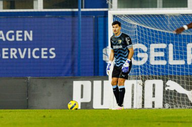 Ivan Zlobin, GD Estoril Praia ve FC Famalicao takımları arasında Estadio Antonio Coimbra da Mota (Maciej Rogowski / Ball Raw Images) maçında görüldü.)