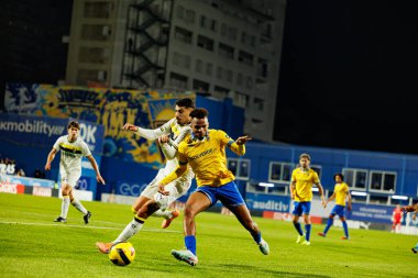 Gil Dias ve Goncalo Costa, Taca De Portugal maçında GD Estoril Praia ve FC Famalicao takımları arasında Estadio Antonio Coimbra da Mota 'da (Maciej Rogowski / Ball Raw Images)
